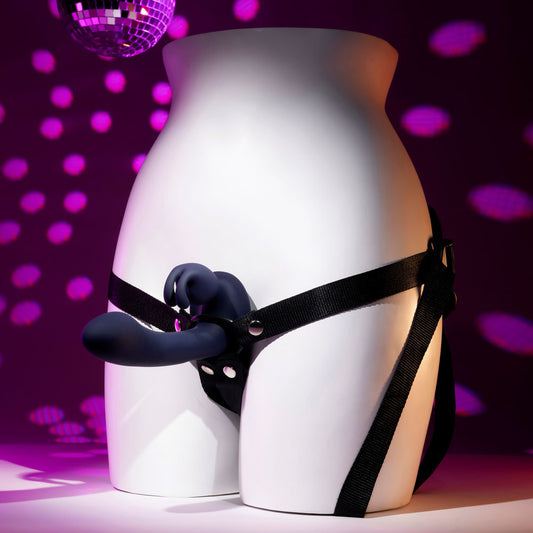 Evolved GIVING VIBES - 14.6 cm USB Rechargeable Vibrating Strap-On with Remote