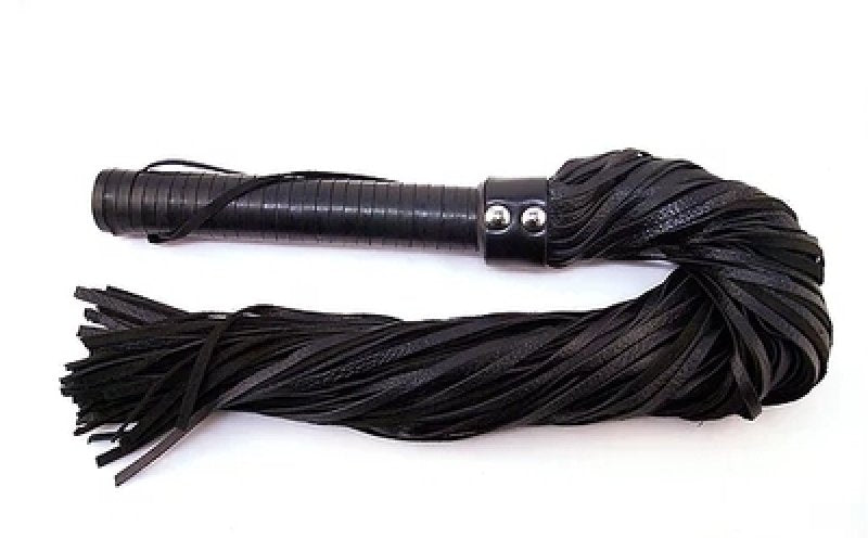 ROUGE Black Leather Flogger with Leather Handle