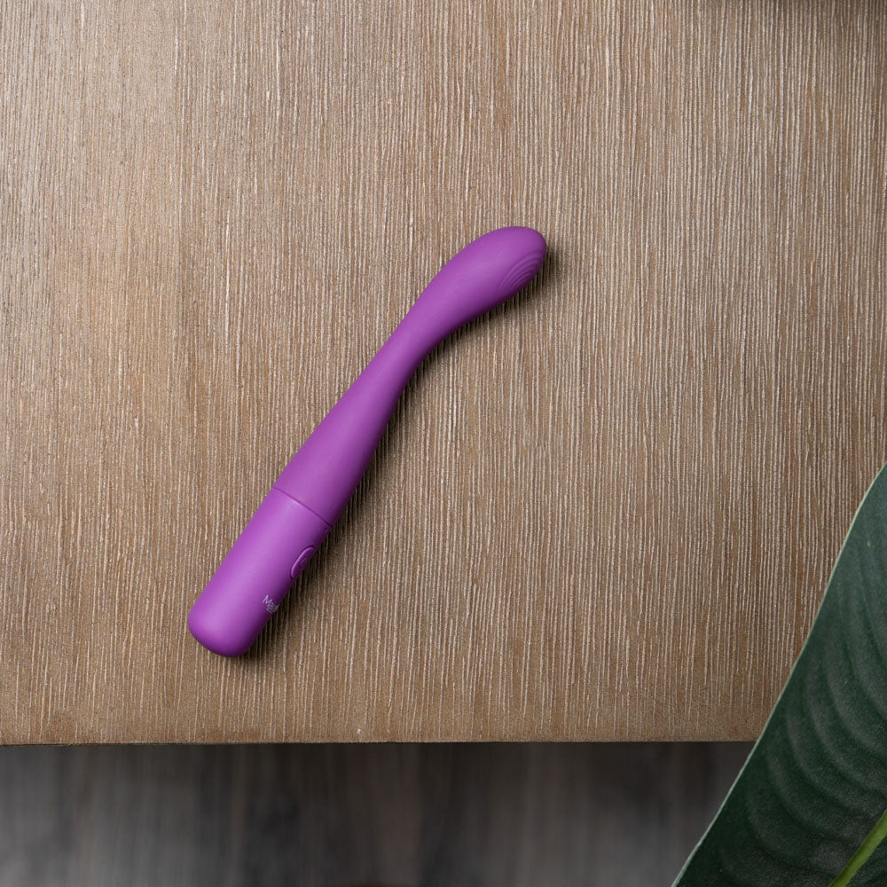Maia CHELSI -  17.8 cm USB Rechargeable Vibrator