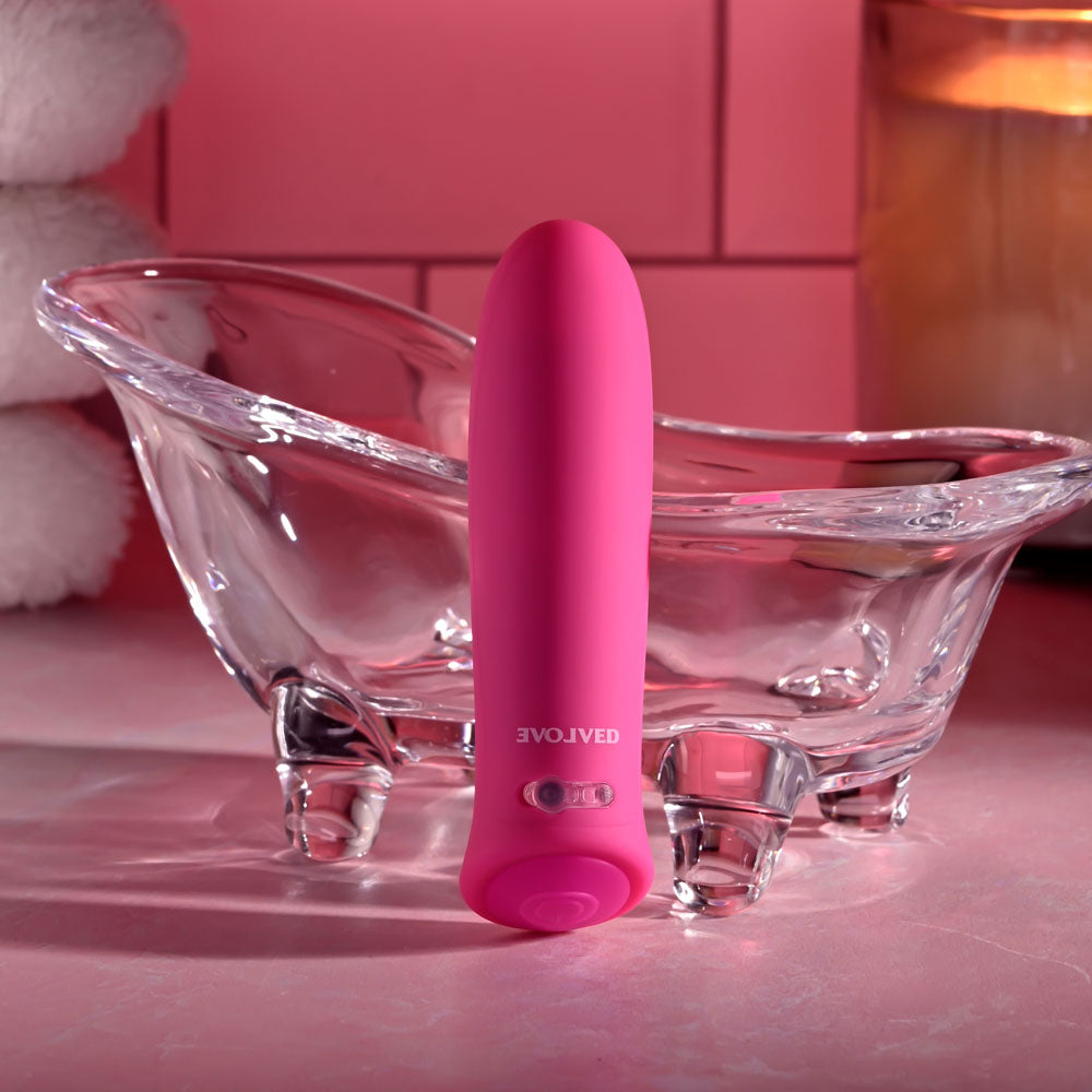Evolved Pretty In  -  8.6 cm (3.4'') USB Rechargeable Bullet