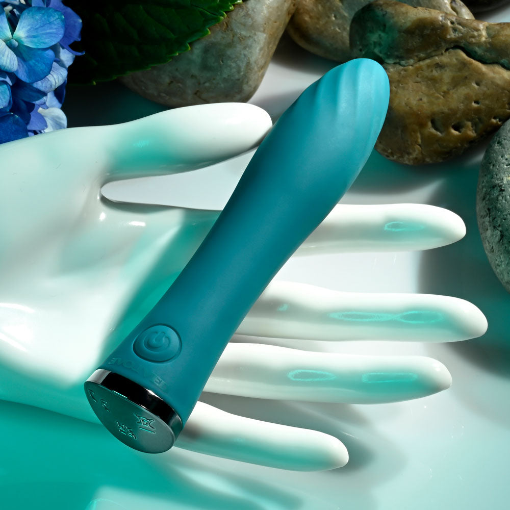 Evolved ULTRA WAVE -  13 cm USB Rechargeable Mini Vibrator