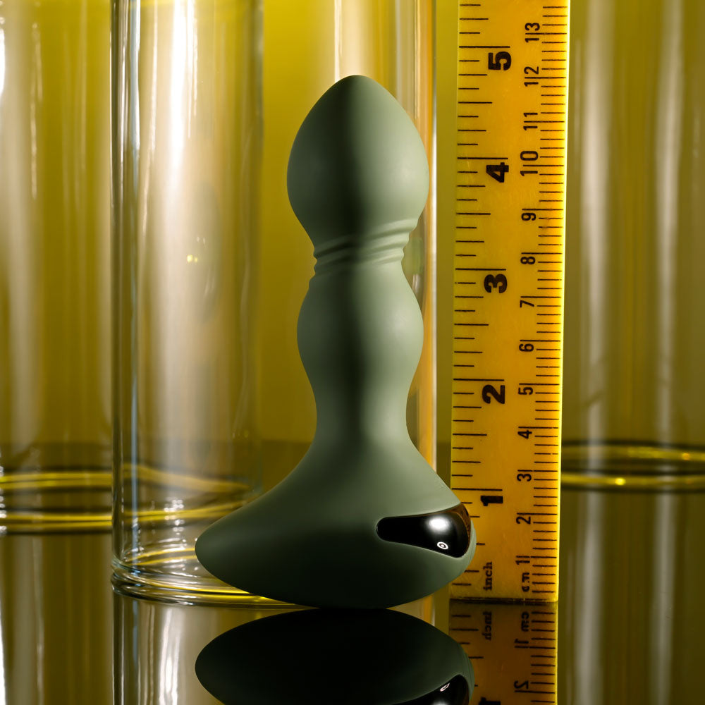 Evolved LIEUTENANT -  12.2 cm USB Rechargeable Vibrating Butt Plug