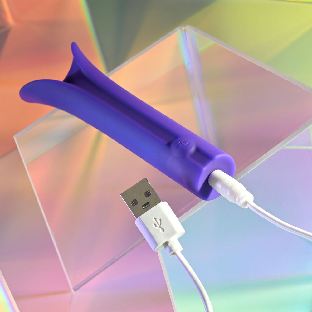 Evolved FULL COVERAGE -  11.9 cm USB Rechargeable Bullet
