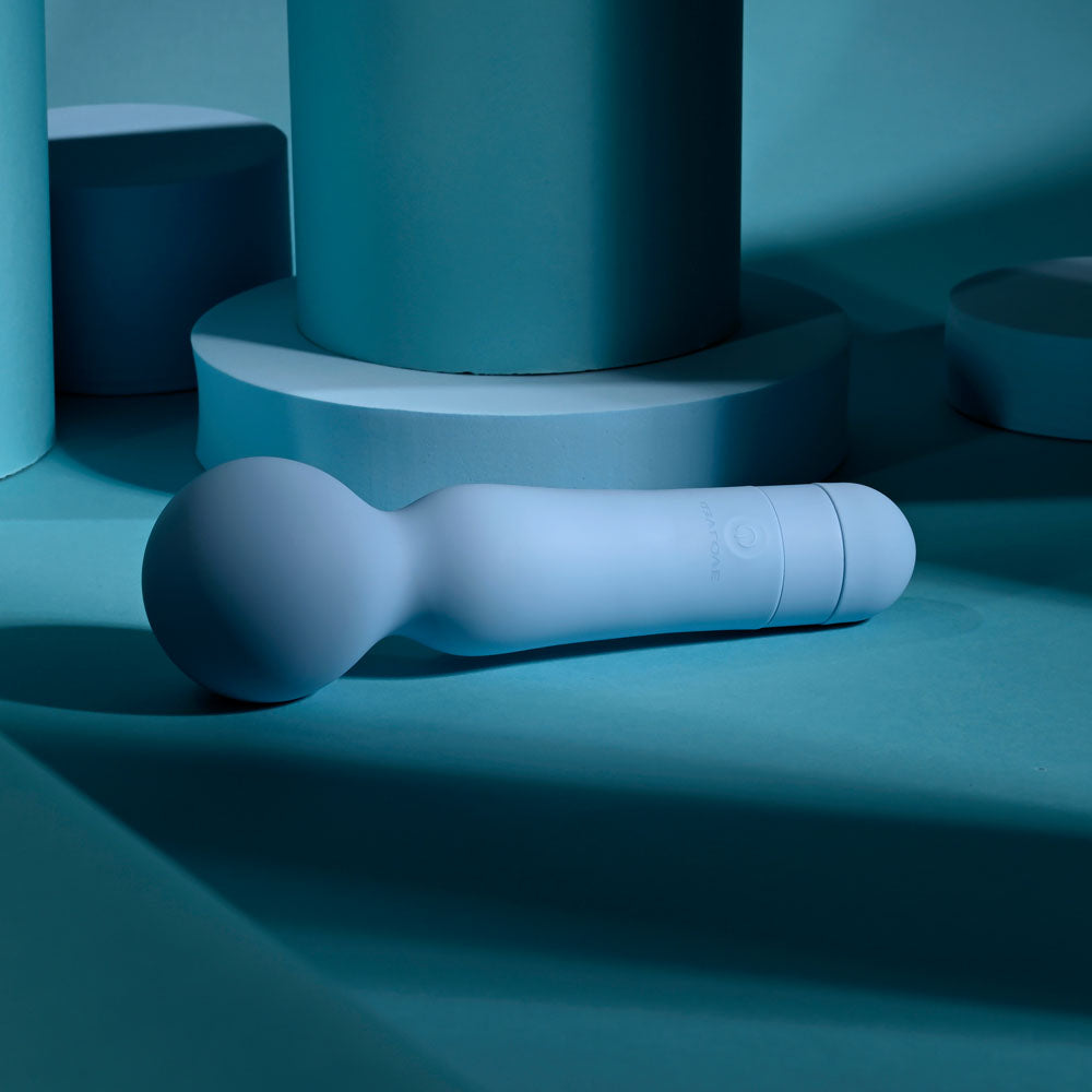 Evolved IRIS -  18.3 cm USB Rechargeable Massage Wand
