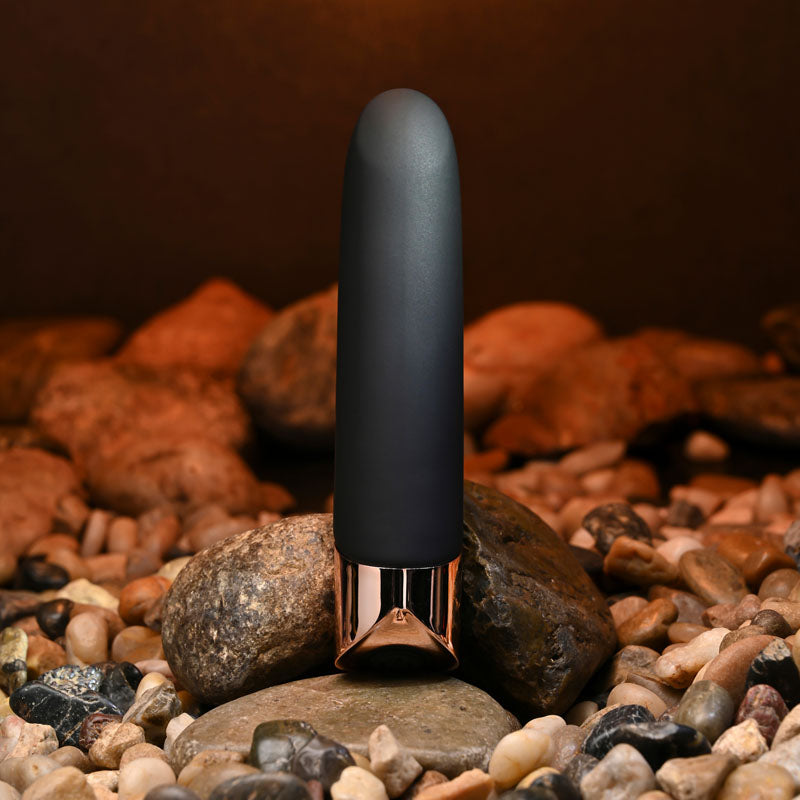 Gender X THE GOLD STANDARD - /Rose Gold 10 cm USB Rechargeable Bullet