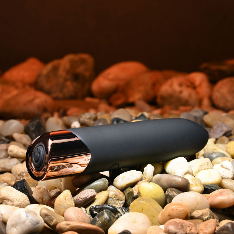 Gender X THE GOLD STANDARD - /Rose Gold 10 cm USB Rechargeable Bullet