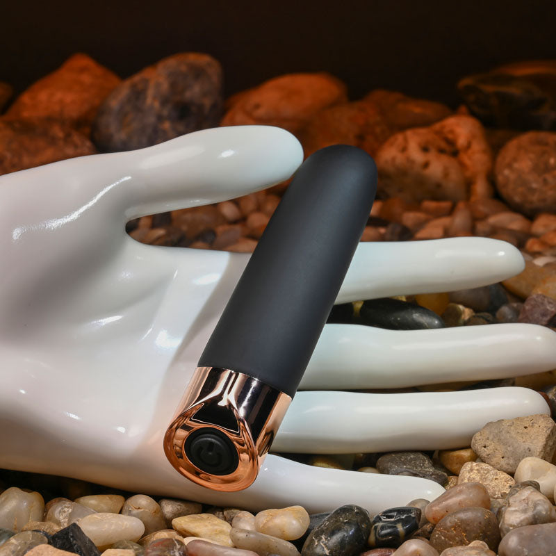 Gender X THE GOLD STANDARD - /Rose Gold 10 cm USB Rechargeable Bullet