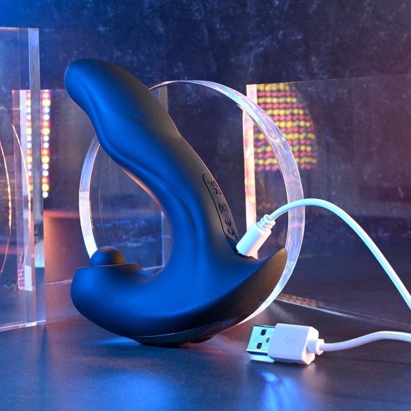 Gender X MAD TAPPER -  USB Rechargeable Double Tapping Vibrating Massager