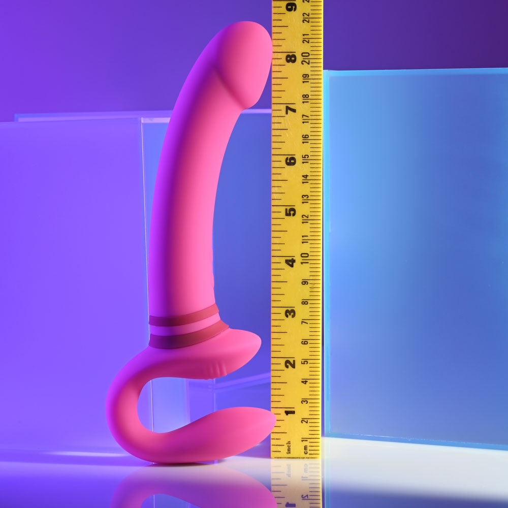 Gender X SHARING IS CARING -  21.9 cm USB Rechargeable Strapless Strap-On