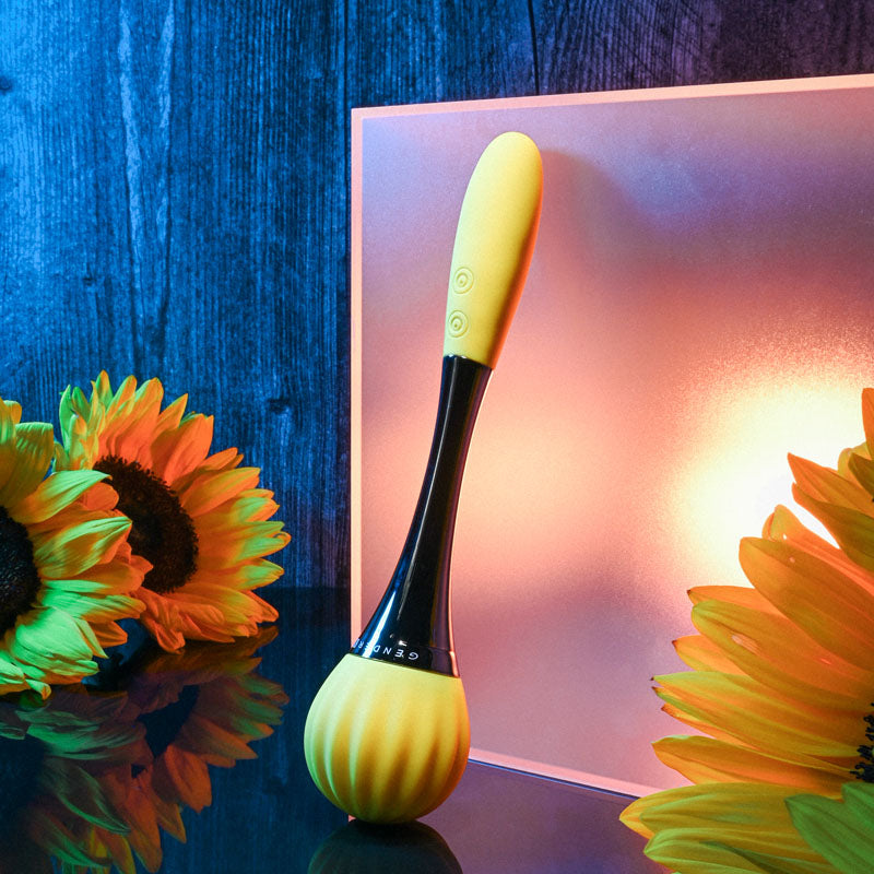 Gender X SUNFLOWER -  20 cm USB Rechargeable Massage Wand