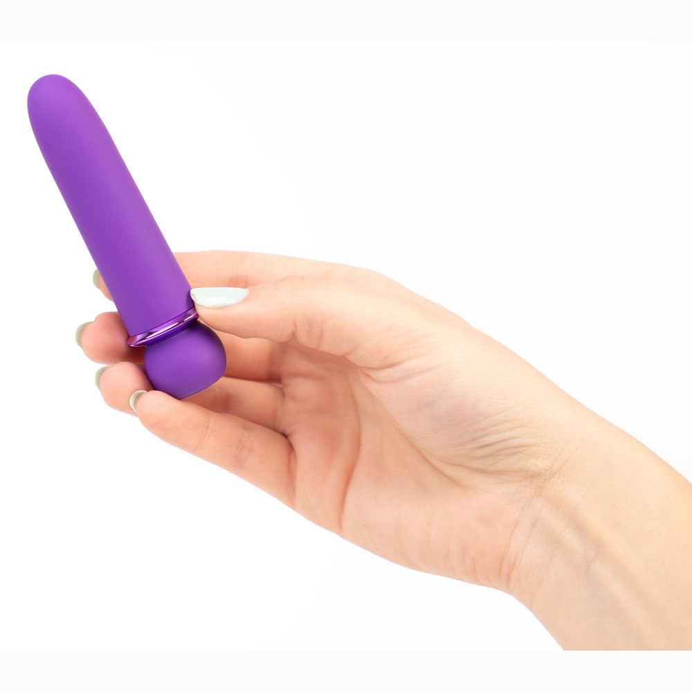 Maia JAGUAR -  -  10.1 cm USB Rechargeable Bullet