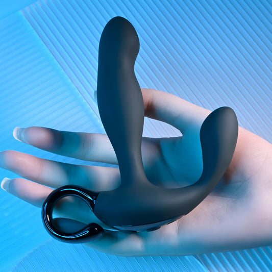 Playboy Pleasure COME HITHER -  13.2 cm USB Rechargeable Vibrating Prostate Massager with Wireless Remote Control