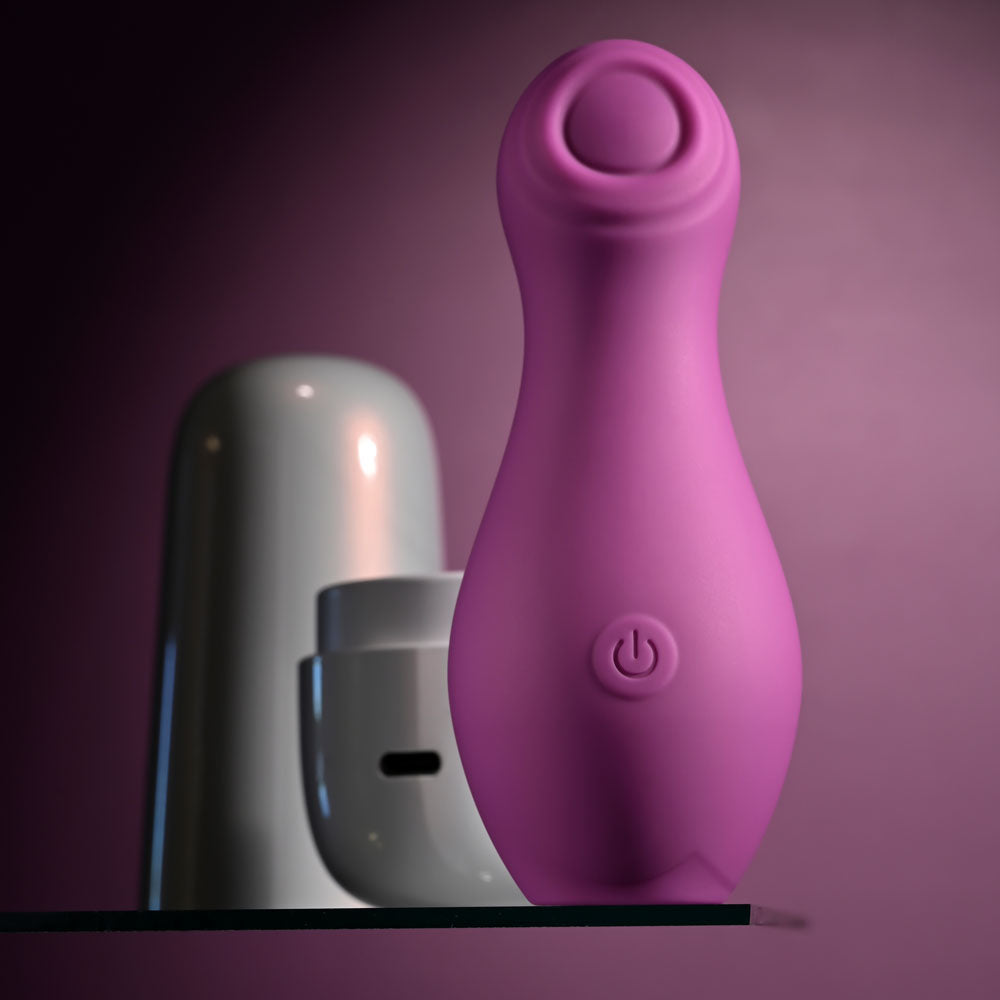 Playboy Pleasure THE JET SET - TAPPING -  10.2 cm Tapping Stimulator with Charging Case
