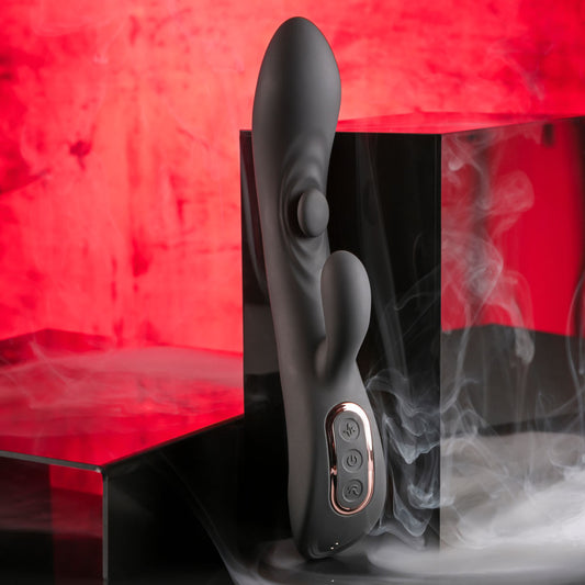 Playboy Pleasure THATS THE SPOT -  23.3 cm USB Rechargeable Rabbit Vibrator with G-Spot Tapper