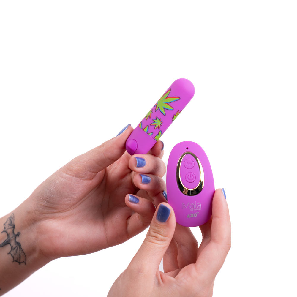 Maia JESSI 420 Remote -  7.6 cm USB Rechargeable Bullet with Wireless Remote