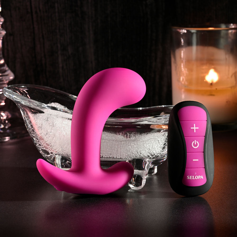 Selopa HOOKING UP -  9.5 cm USB Rechargeable Vibrator with Wireless Remote