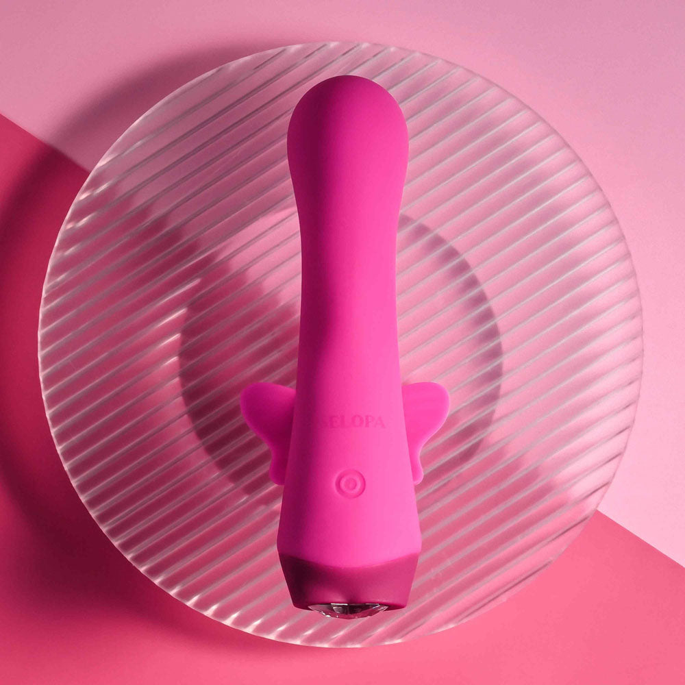 Selopa BUTTERFLY LOVE -  13.8 cm USB Rechargeable Butterfly Vibrator